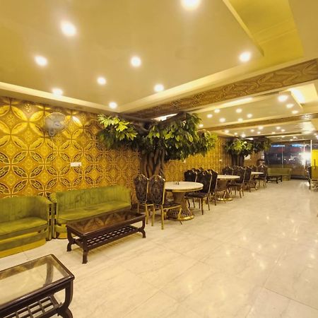 Hotel Waterfall Paschim Vihar Delhi Eksteriør billede