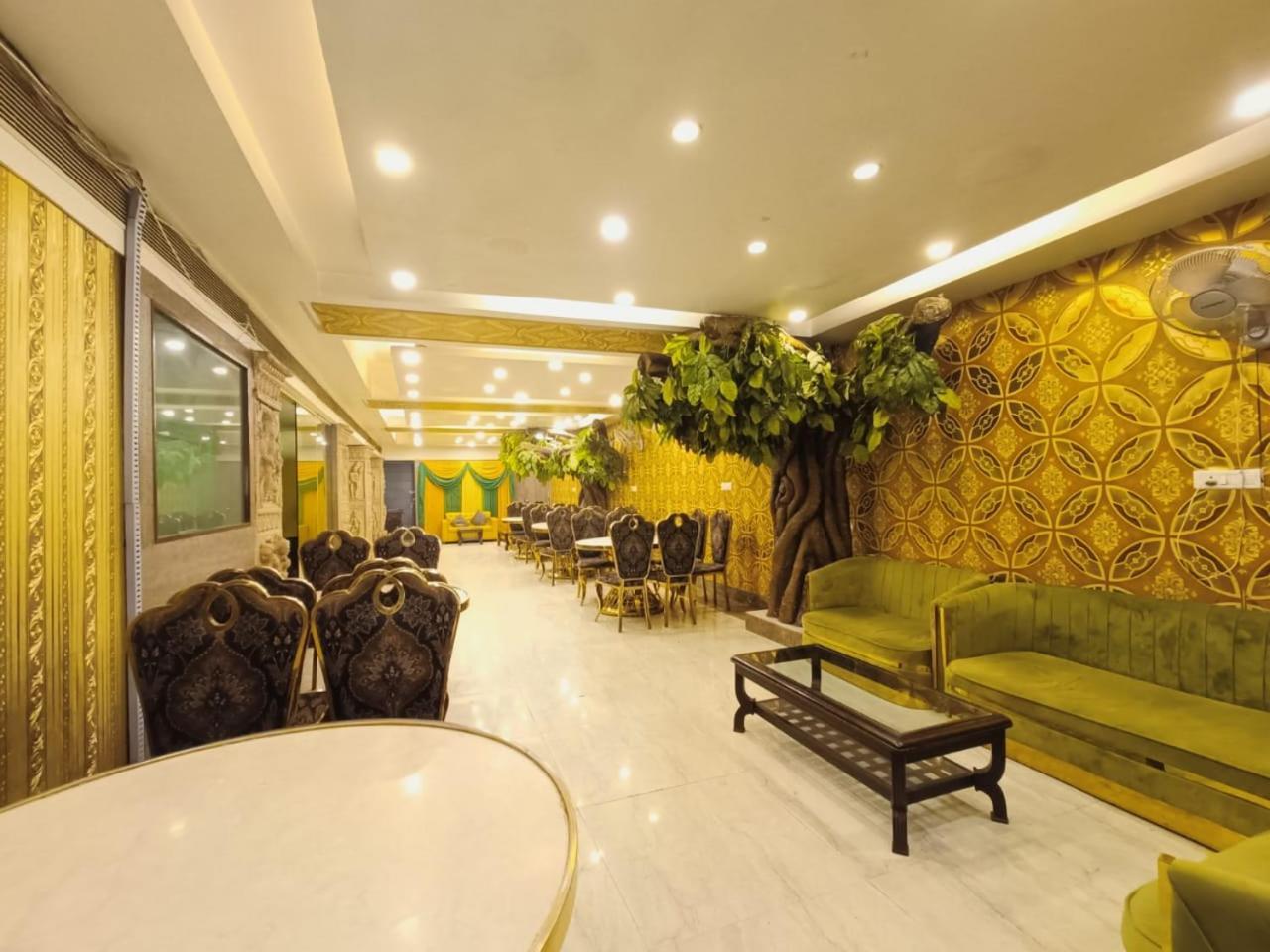 Hotel Waterfall Paschim Vihar Delhi Eksteriør billede